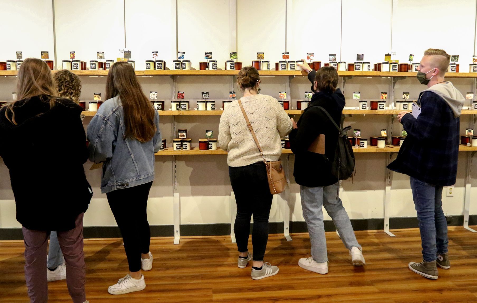 Candle making in St. Charles at The Candle Fusion Studio